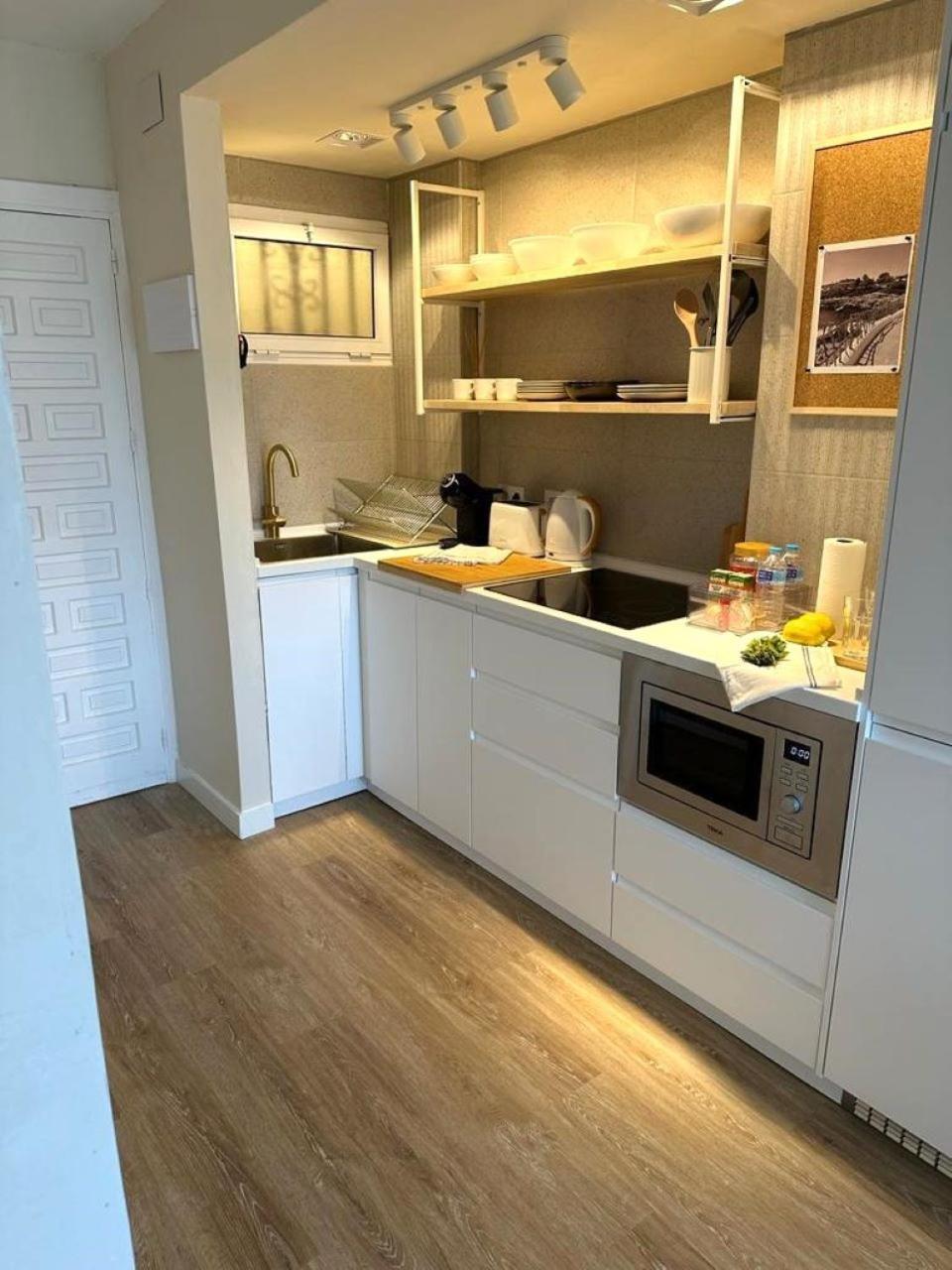 Minerva Estudio White Jasmine, And Pool Appartement *